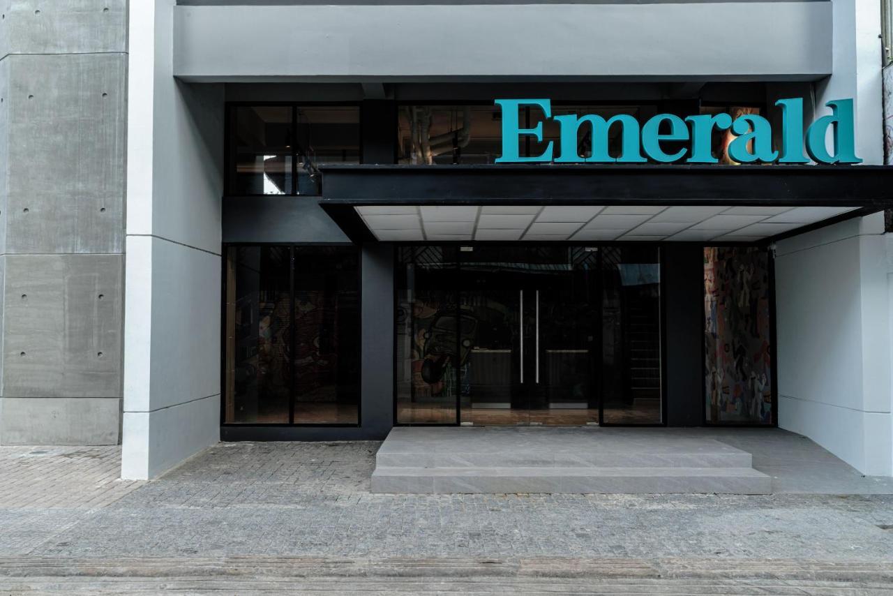 Emerald Hotel Residence بنوم بنه المظهر الخارجي الصورة